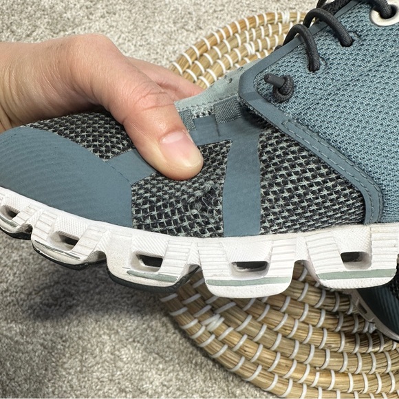 SOLD | On Cloud 2.0 Women’s Low Top Running Shoes in Tide Magnet Size 8.5 - Picture 15 of 16